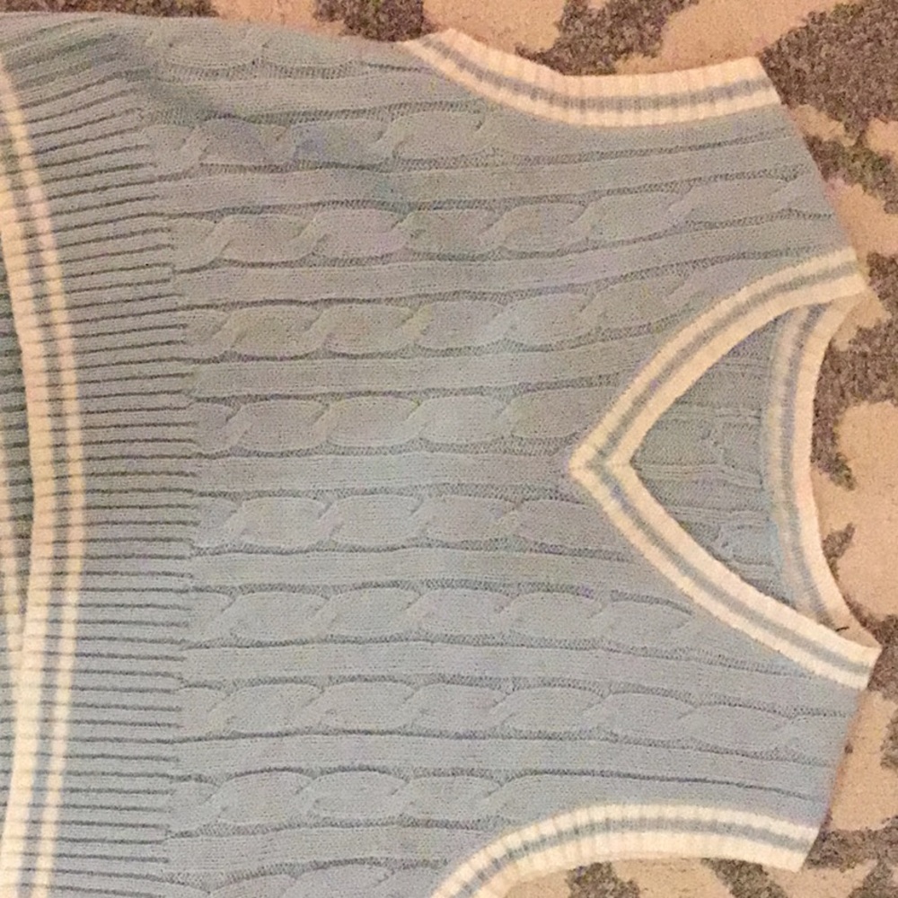 Blue & White sweater vest , very cute not my style brand new.